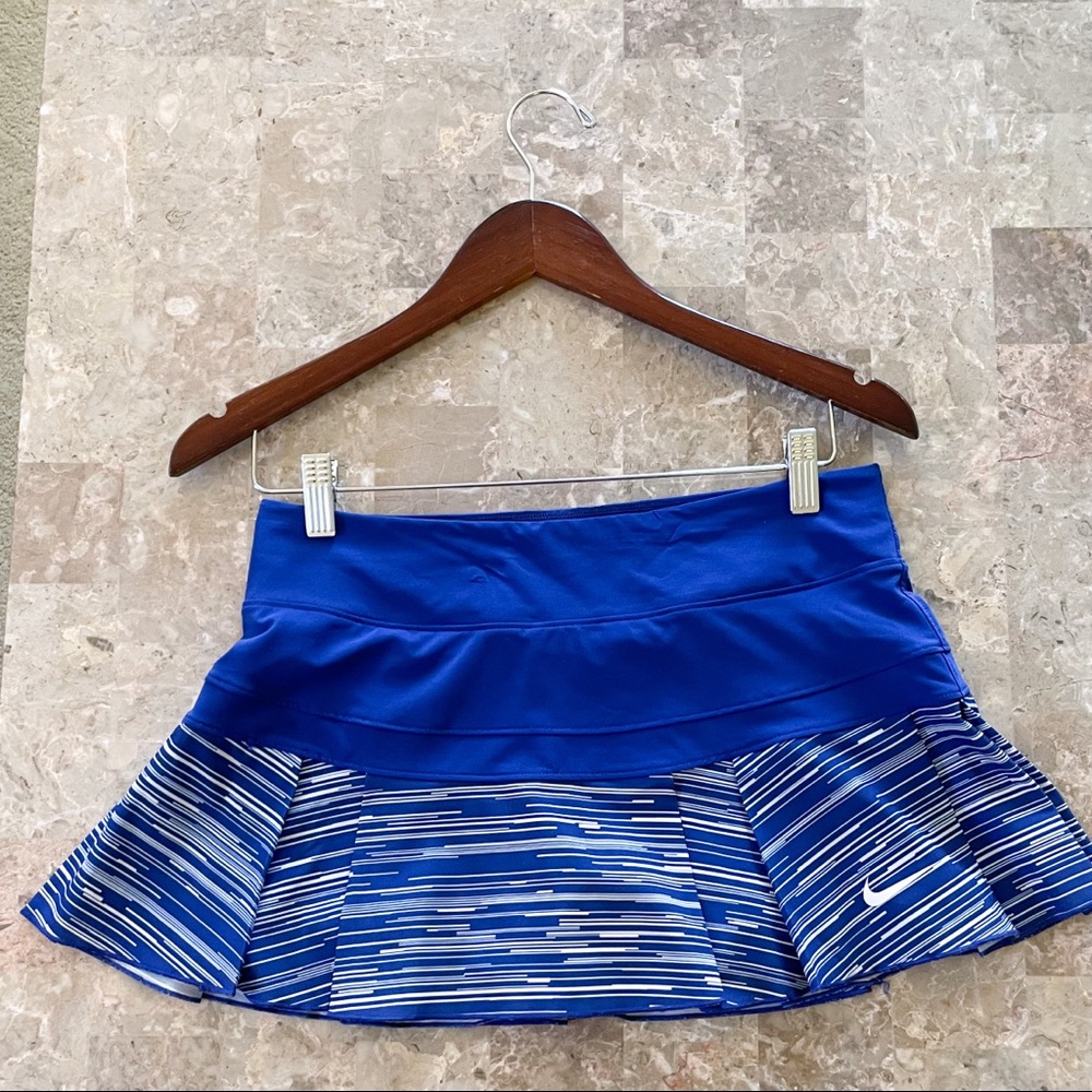 Nike Dri-Fit Women’s Tennis Skort, Golf Skirt, Court Skirt, Blue and White.